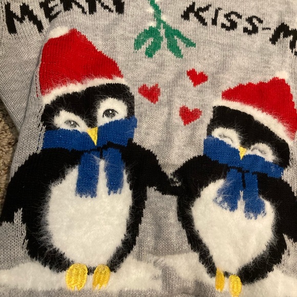 fuzzy long sleeve sweater - Picture 3 of 4